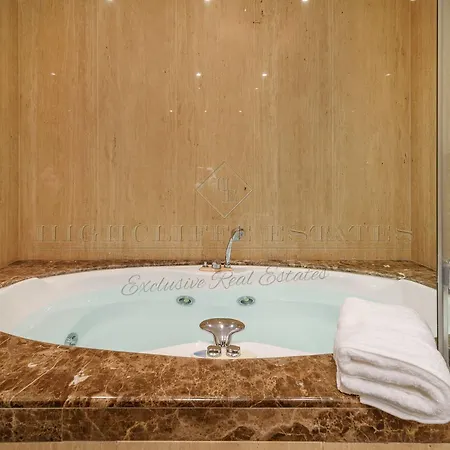 Apartment Playas Del Duque Banus